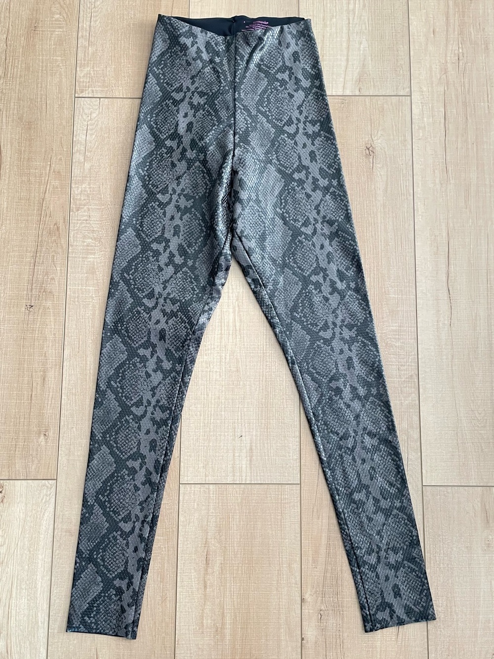 Commando High-Rise Gray Snake Print Women's  Leggings size Small